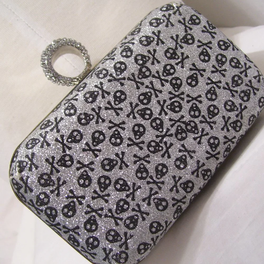 Fashion Goth Handbags Evening Clutch Skull Design Black Silver NWOT